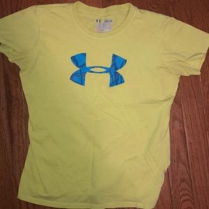 yellow under armour shirt